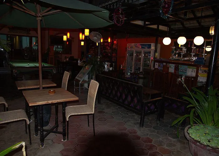 Tropical Breeze Hotel