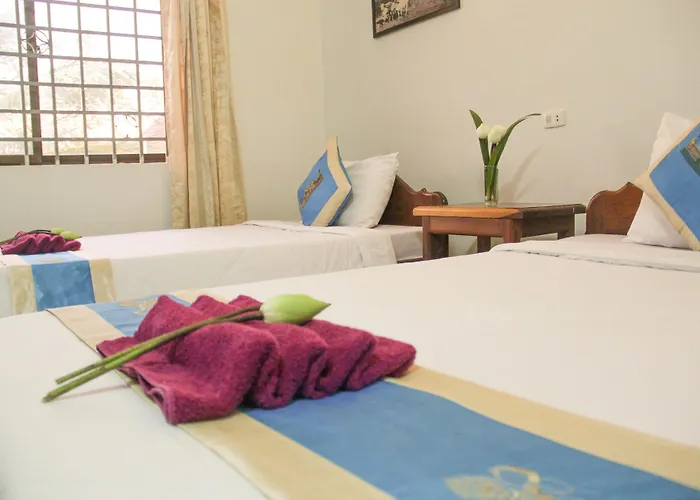 Tropical Breeze Hotel 2*